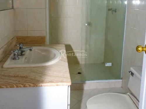 Apartamento En Arriendo En Castropol. Cod A776181