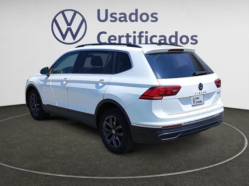 Volkswagen Tiguan 5p Comfortline L4/1.4/T Aut