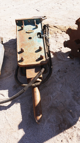 Martillo Accesorio Para Retroexcavadora