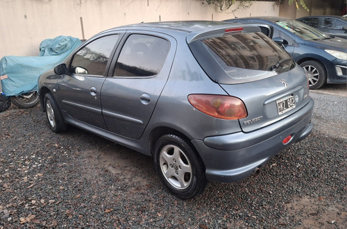 Peugeot 206 1.6 Xr Premium