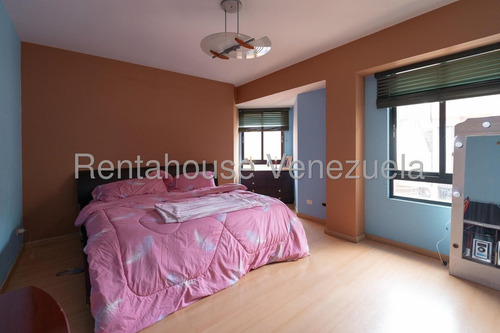 Apartamento Penthouse En Venta En Lomas De Las Mercedes Cr- 25-11129