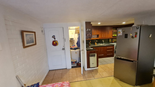 Vendo Departamento Cuarto Piso Vital Apoquindo. Las Condes