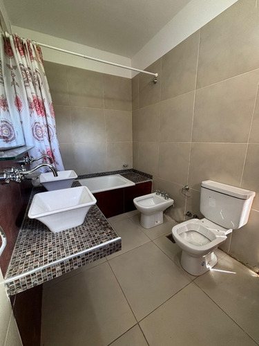 Excelente Oportunidad De Casa En El Barrio Don Joaquin Canning