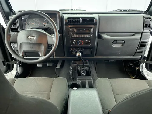 Jeep Wrangler 4.0 Sport