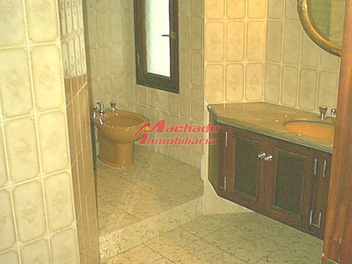 Casa En Punta Del Este, Mansa- Ref: 3900