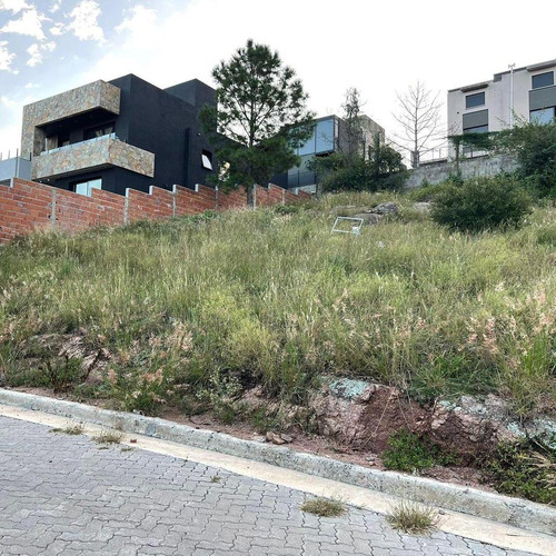 Lote En Venta Con Vista Panorámica De 450 M2 En B° Becciu, Villa Carlos Paz
