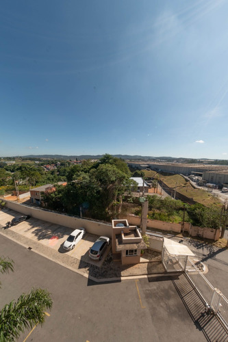 Apartamento Com 2 Quartos - Novo