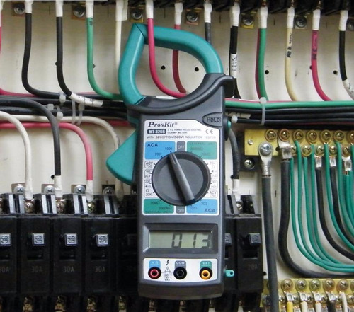 Imagen 5 de 8 de Pinza Amperimetrica Tester Multimetro Digital Proskit