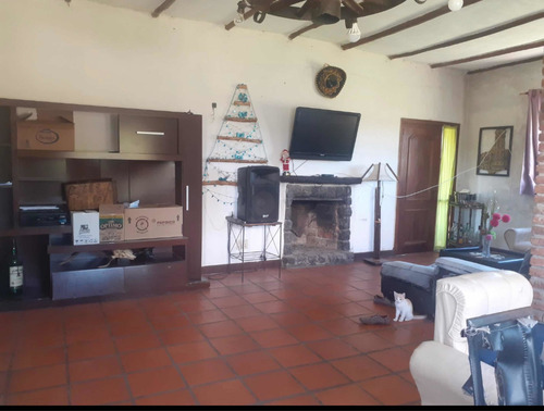 Imagen 10 de 14 de Se Vende Campo De 2.5 Hect Con Casa Y Piscina En Mercedes !!