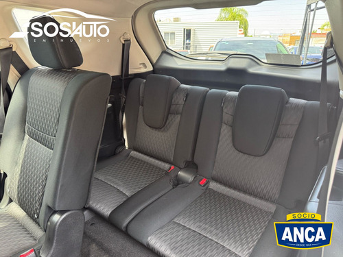 Nissan X-Trail 2.5 Exclusive 3 Row Cvt