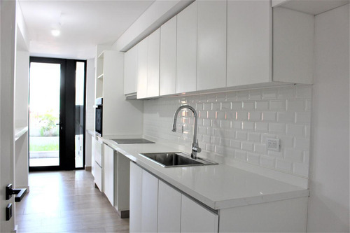 Imagen 3 de 30 de Venta Departamento 3 Ambientes Con Jardin Acassuso San Isidro Libertador 15603