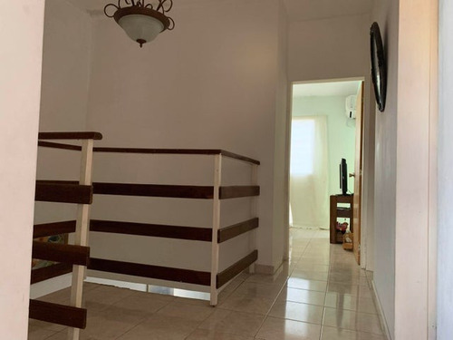 Imagen 24 de 27 de Townhouse En Venta De Dos Niveles Estilo Mediterraneo Cocina Empotrada E Iluminada Monteserino San Diego