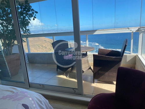 Departamento En Venta De 4 Dorm. En Concón Vista Insuperable