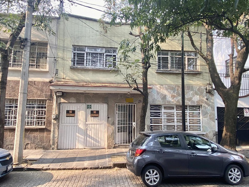 Casa En Venta Super Ubicada En El Centro De Coyoacán, Calle Francisco Ortega. Oportunidad!