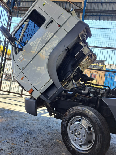 Vw 8 150 Unico Dono C/bau Baixo Km