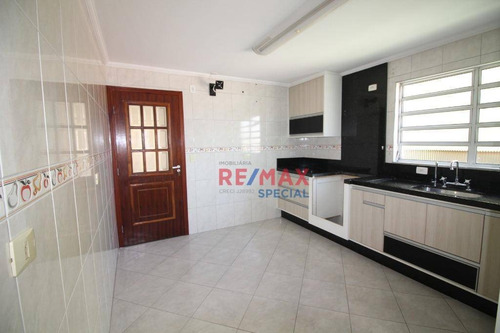 Imagem 8 de 30 de Sobrado Com Espaço Extra ? Veja Esse Anúncio! - So0053
