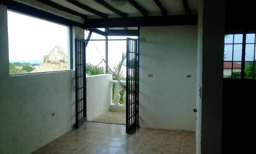 Imagen 7 de 15 de Excelente Oportunidad Casa/ Edificio Con Vista Al Mar Y Montaña. Total 8 Apartamentos Y 1000m2 Terreno. Venta Dueño Directo. Residencias (o Hotel) Uvas Del Mar.