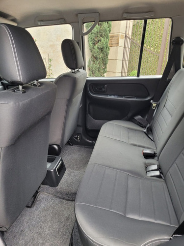 Mitsubishi Pajero TR4 2.0 4X2 16V 140CV FLEX 4P AUTOMÁTICO