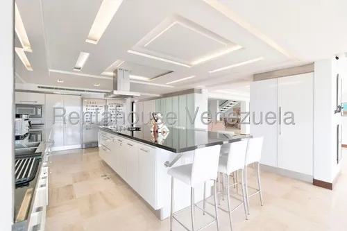 Se Vende Casa En El Cafetal