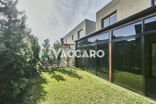 Imagen 20 de 30 de Casa Venta - Maria Eugenia Residences
