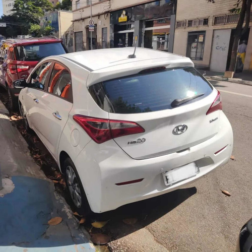 Imagem 4 de 25 de Hyundai Hb20 2015 1.6 Copa Do Mundo Flex 5p