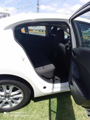 Imagen 9 de 12 de Mazda Mazda 3 2.5l Sport Sedan Aut
