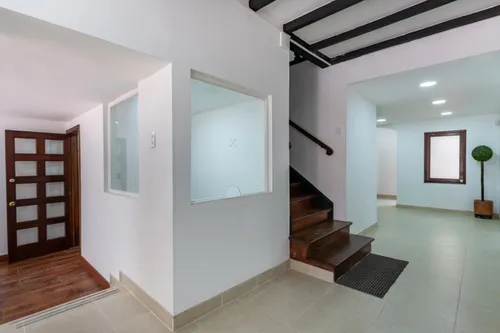 Casa En Arriendo/venta En Quinta Camacho. Cod V6344