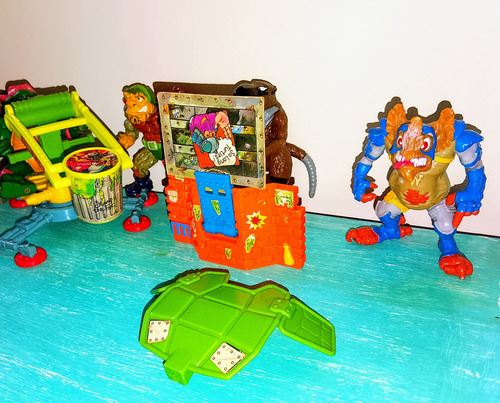 Lote Figuras Vehículos Accesorios Tortugas Ninja Vintage 80s (Usado)