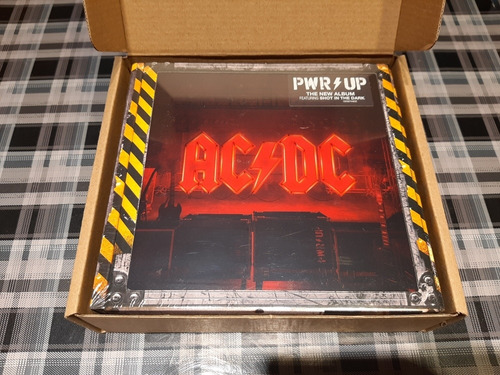 Ac/dc - Pwr/up - Box Ed. Deluxe Luz Y Sonido Usb - Import