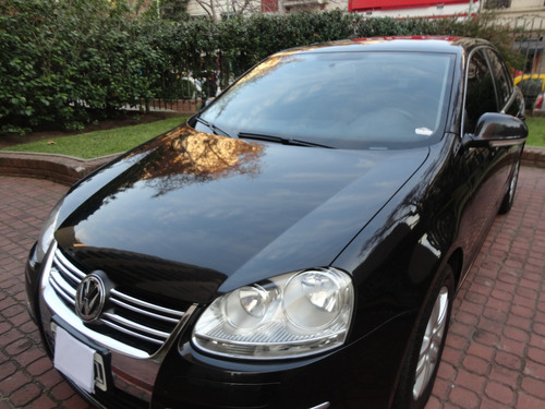 Volkswagen Vento 2.5 Advance