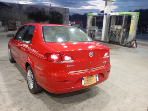 Fiat Siena 1.6 16v Essence Flex Dualogic 4p