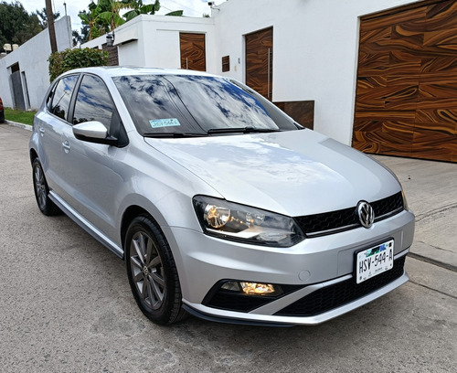 Volkswagen Polo 1.6 Comfortline Plus Mt