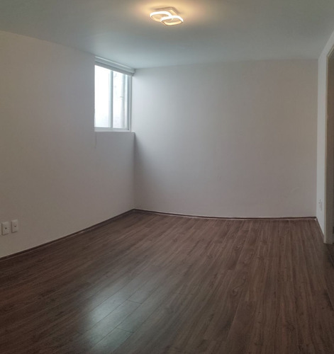 Se Vende O Se Renta Casa Con 7 Recámaras Remodelada En Tecamachalco (v)