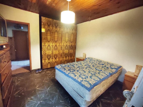 Imagen 5 de 12 de Casa 3 Ambientes + Departamento 2 Amb. Con Terraza Privada.
