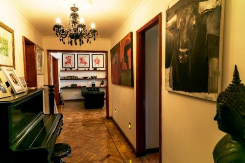 Imagen 8 de 9 de Venta Espectacular Vista Forestal Lastarria