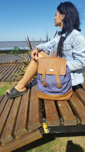 Mochila De Cuero Y Tela