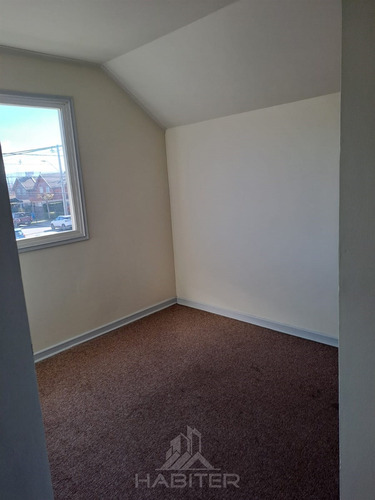 Casa En Arriendo De 4 Dorm. En Valles Del Country Talca