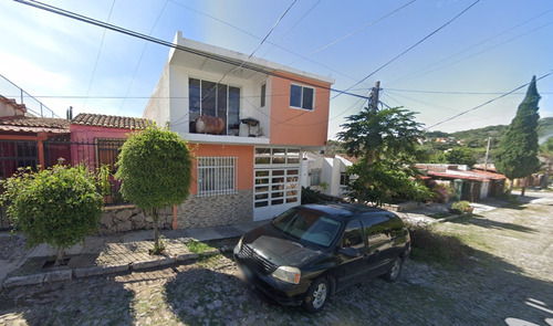 Casa En Remate Bancario En Colinas De Las Chalanas, Chapula , Jalisco -ngc