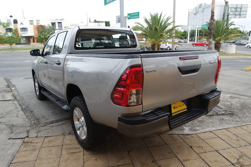 Imagen 4 de 14 de 2019 Toyota Hilux Doble Cabina Sr Factura Original