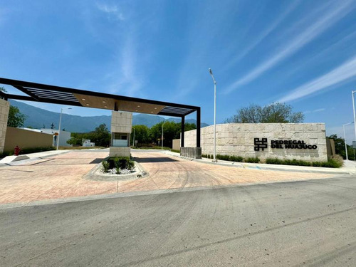 Casa En Venta Pedregal Del Huajuco Santiago Nuevo Leon Carretera Nacional Zona Sur El Barrial