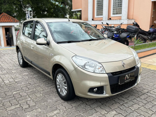 Renault Sandero 1.6 Privilège Hi-torque 5p