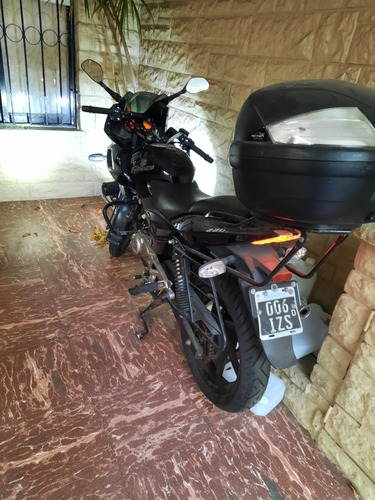 Rouser 220f