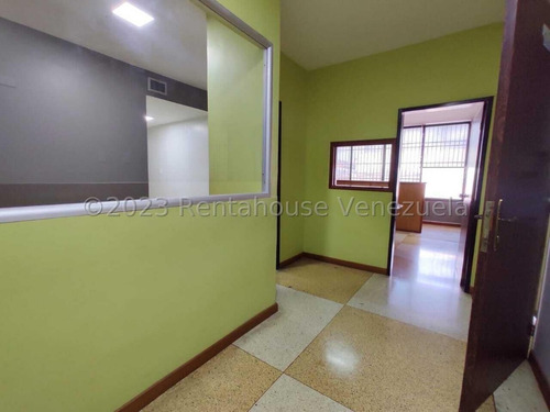 Imagen 8 de 30 de Oficina En En Venta En El Centro De Barquisimeto, Lara _ Monica Carrasquel 0424/556.57.59#
