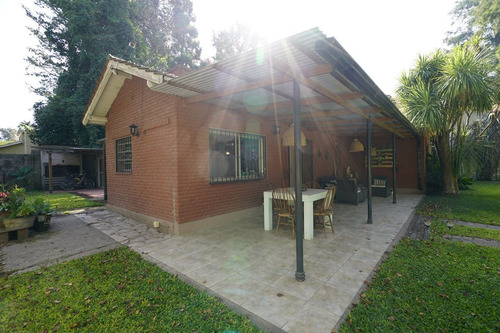 Imagen 6 de 28 de Venta De Casa 4 Amb. Con Pileta, Parque Leloir, Ituzaingo