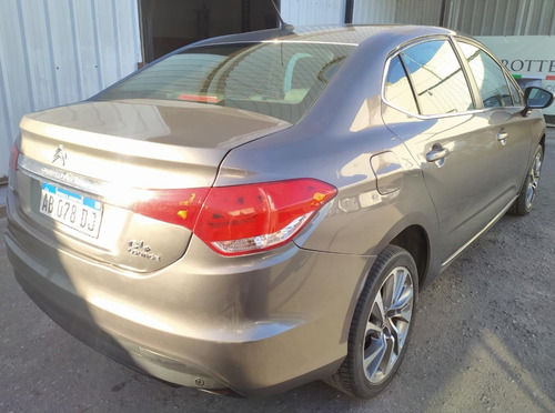 Imagen 3 de 15 de Citroen C4 Lounge At6