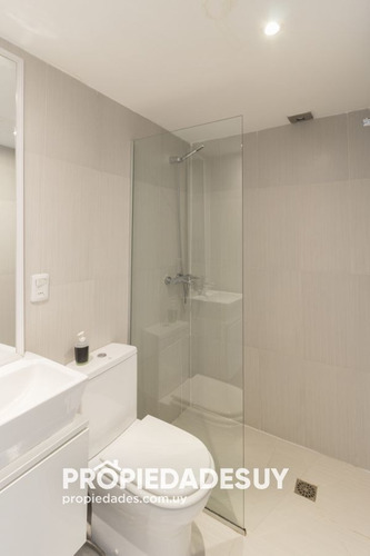 Imagen 18 de 24 de En Venta Departamento En Punta Del Este 2 Dormitorios 2 Baños