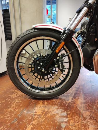 Imagen 15 de 15 de Motoguzzi V9 Roamer