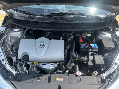 Toyota Yaris 1.5 107cv Xls Sedan