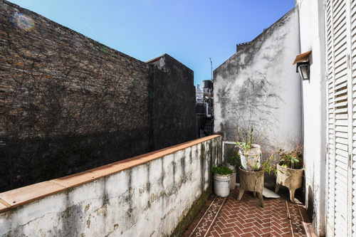 Casa Estilo Inglés, 5 Dormitorios, Patio Y Cochera- San Lorenzo 1900- Centro- Rosario | Venta