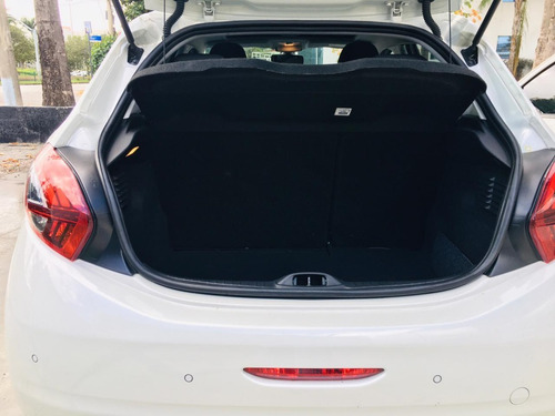 Imagem 2 de 12 de Peugeot 208 Griffe 1.6 Flex 16v 5p Aut.